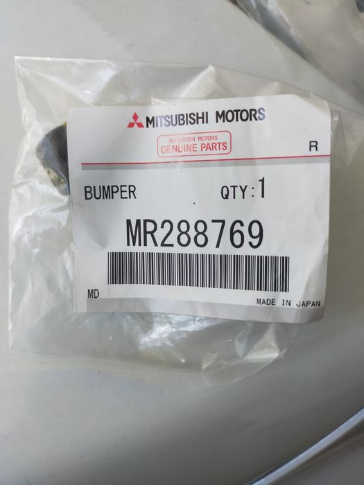 Clipsuri fixare originale noi Mitsubishi