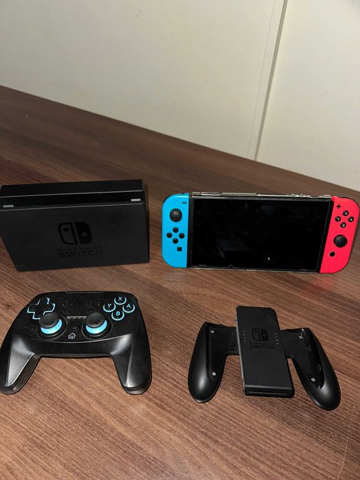 Nintendo Switch+jocuri+2console