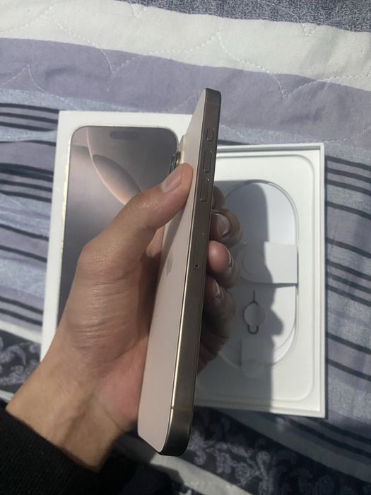 Iphone 16 pro max desert 256gb