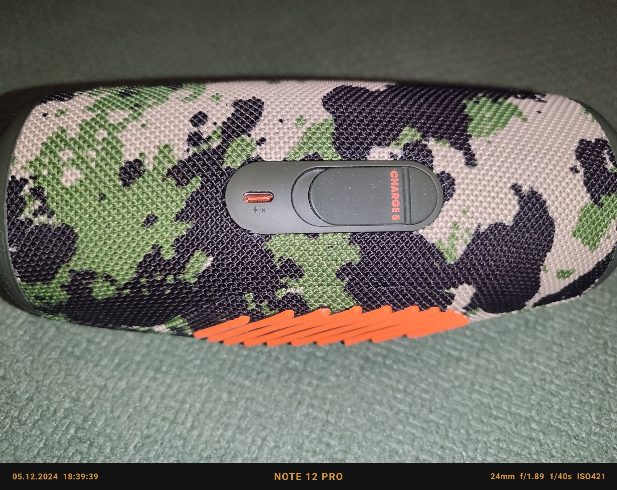 Колонка JBL charge 5