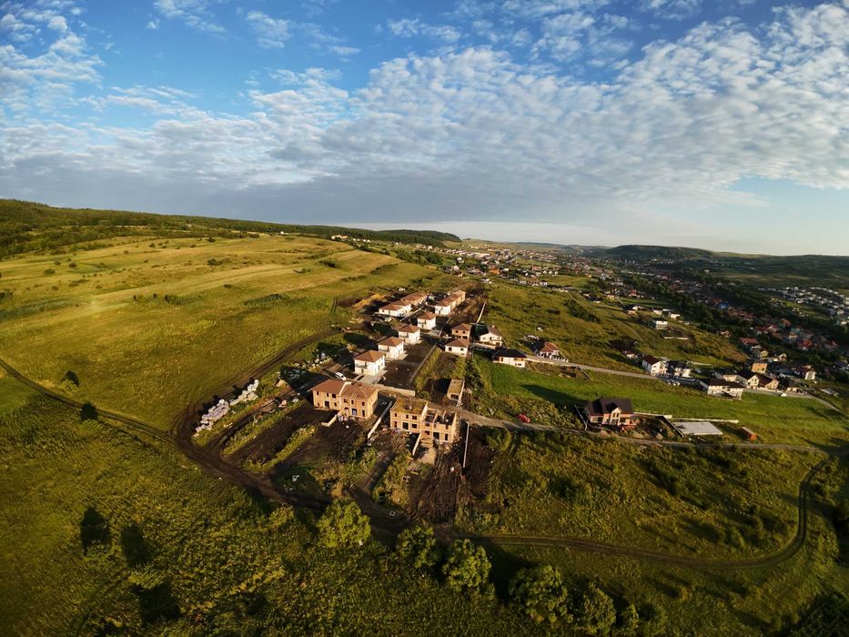 Unitate-Duplex (Tip 5) P+E- Case CHINTENI, Str. Curcubeului - Family 5