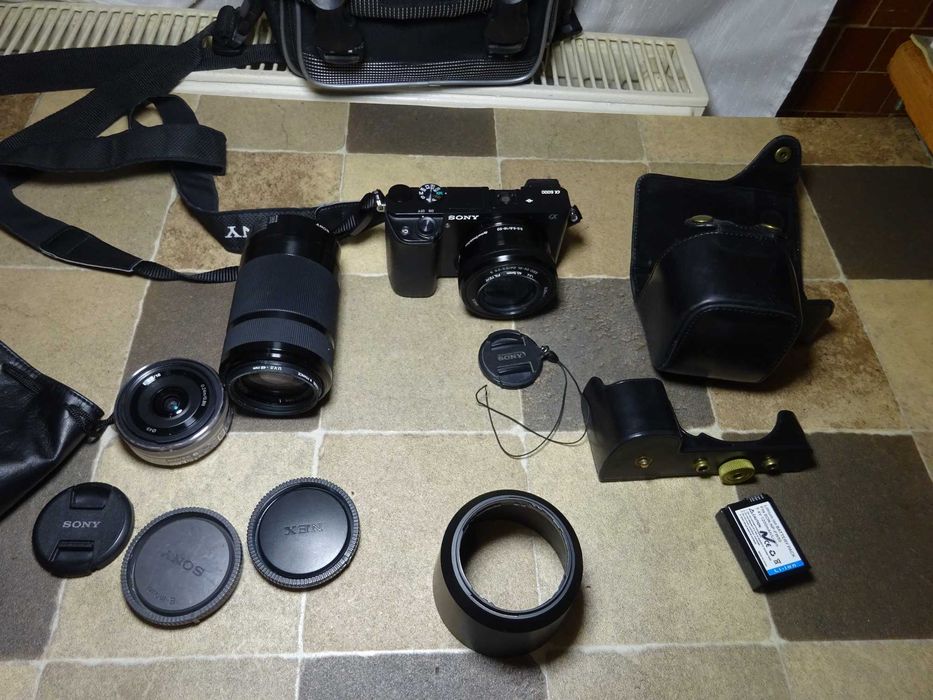Aparat Foto Mirrorless 24MP Sony A6000