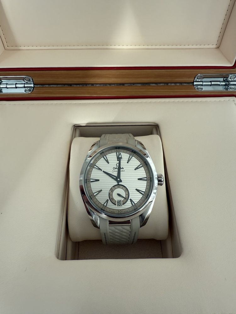 Омега seamaster aqua terra