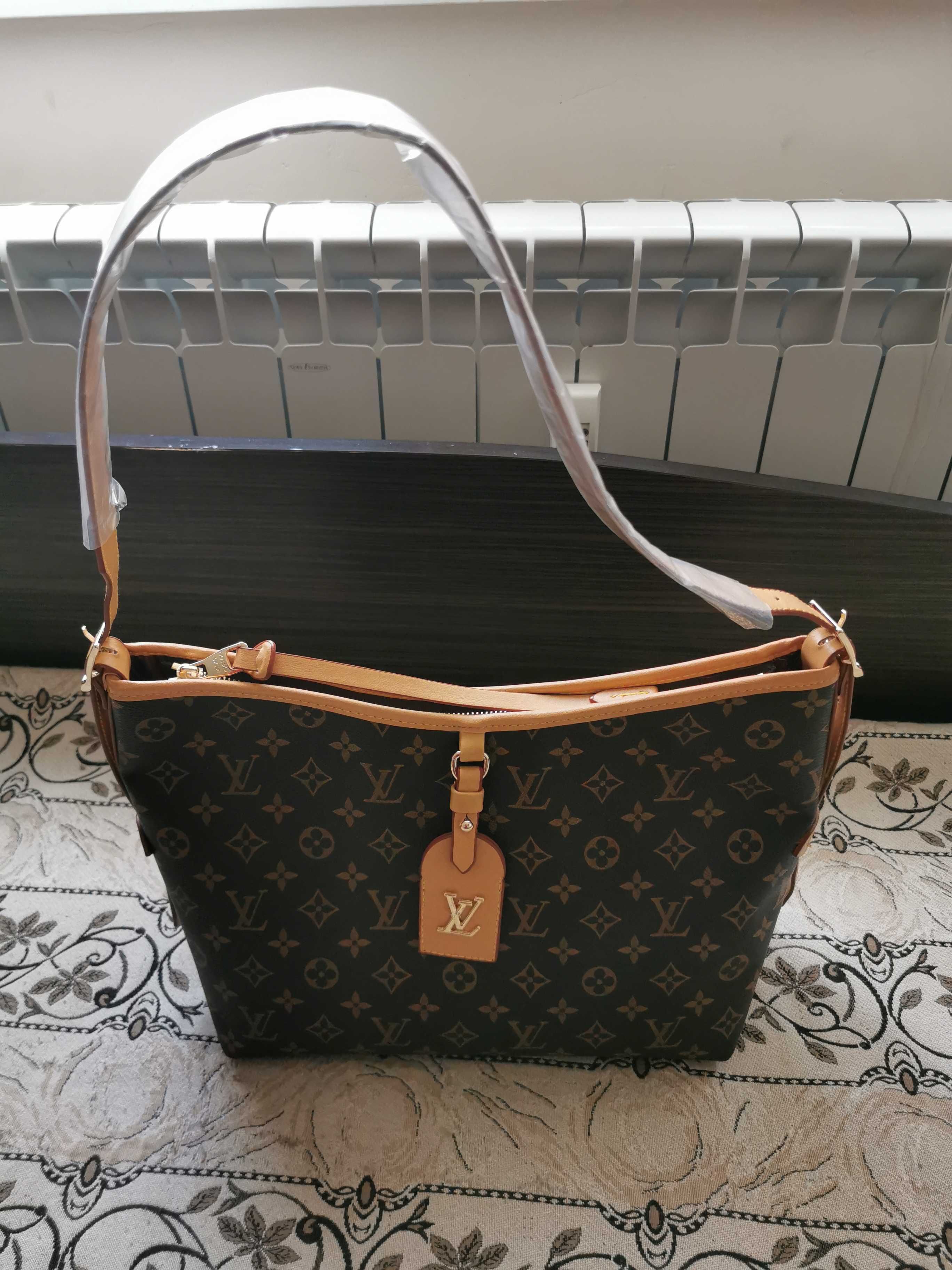 Нова дамска чанта Louis vuitton