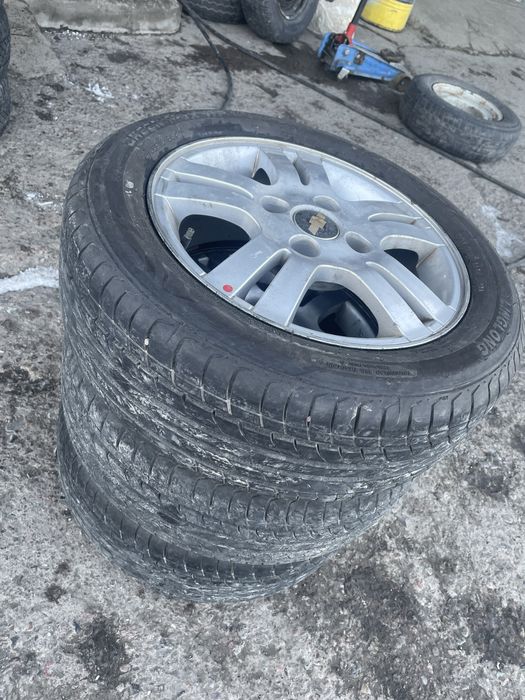 Продам колеса R15 (диски колеса комплект)