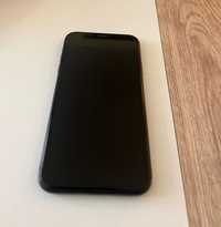 Iphone 11 black, huse si folie privacy incluse