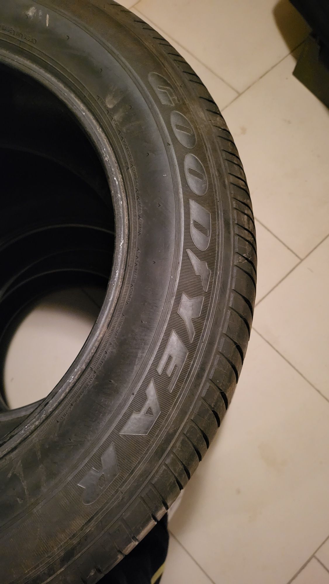 Новый (всесезонка, липучка) комплект шин: good year 255/60 R19