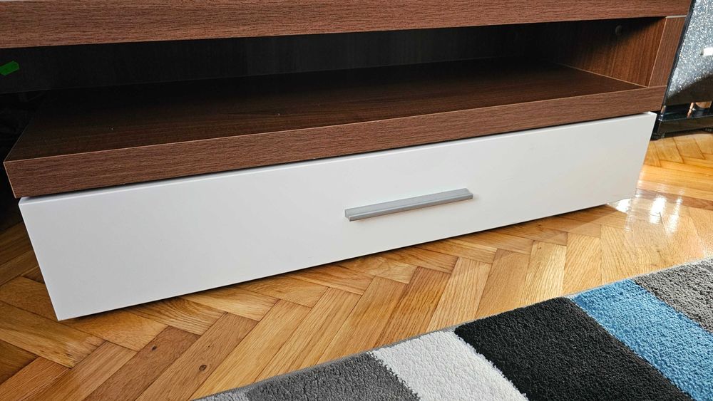 Corp comoda Mobexpert Venus