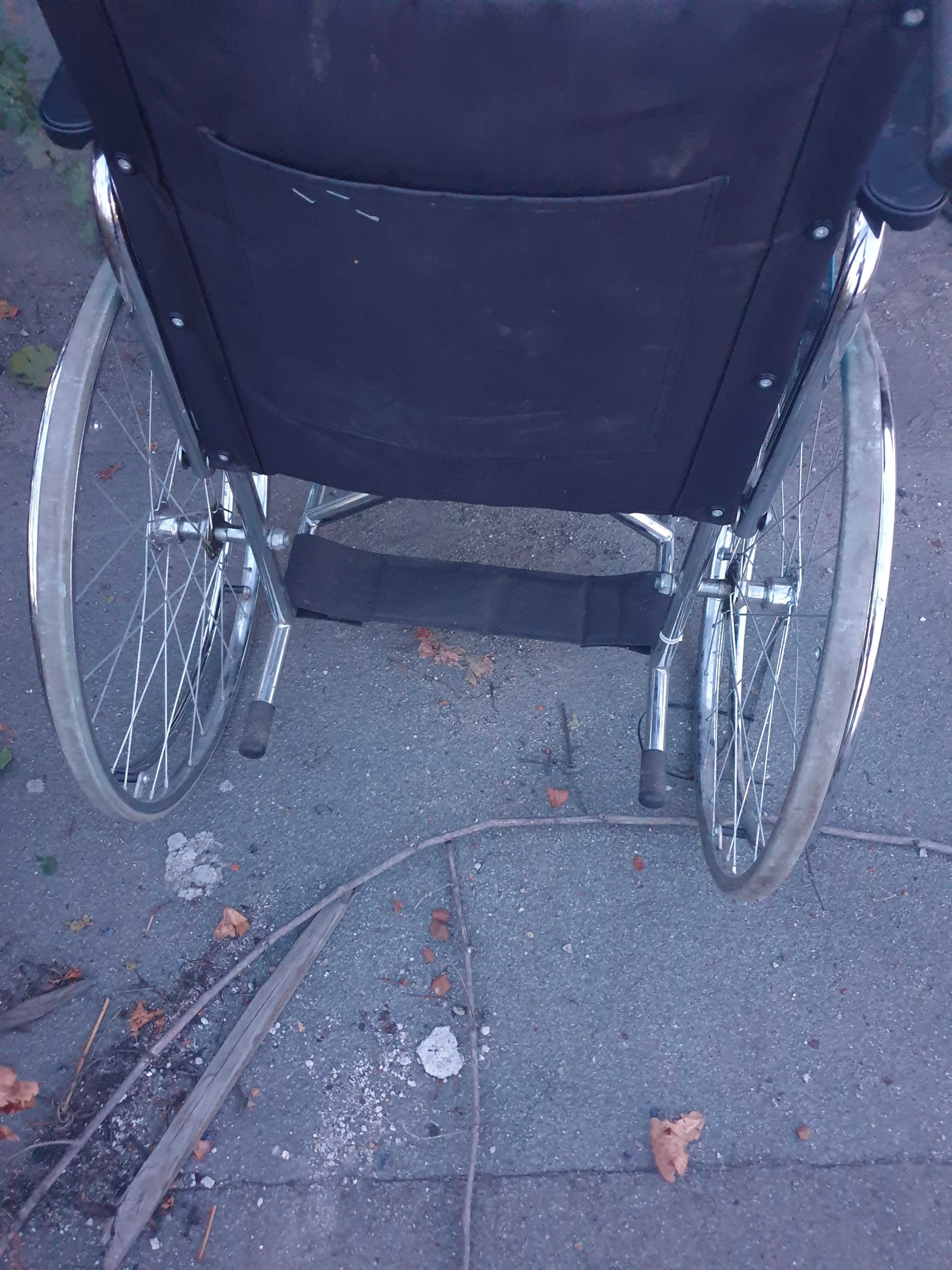 Инвалидни количкa   Патерица канадка с двойно регулиране височината