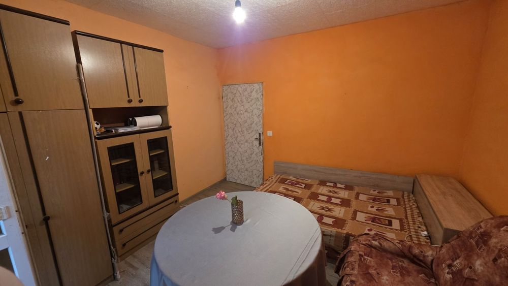 Продава се Тристаен апартамент в Плевен, Индустриална зона - 86 кв.м за 581 €/кв.м - Снимка #1