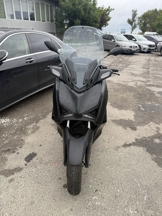Vand scuter nou pentru tineri