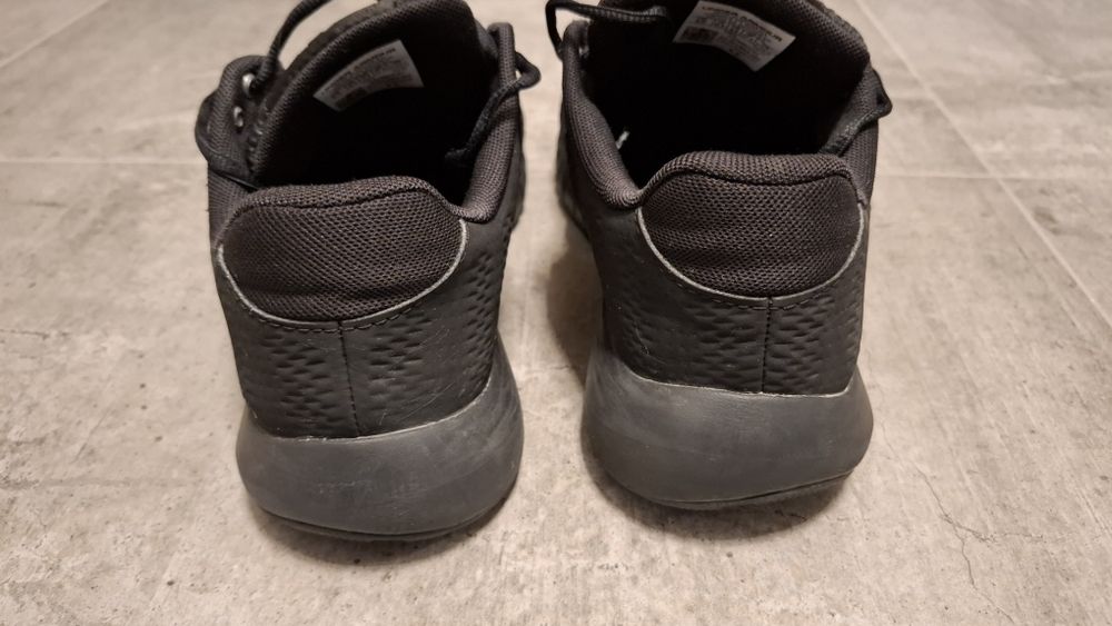 Мъжки маратонки Under Armour 43 номер (27,5 см)