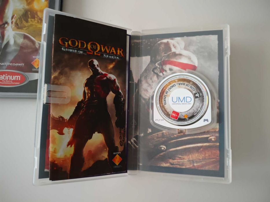 God of War Chains of Olympus + God of War Ghost of Sparta PSP