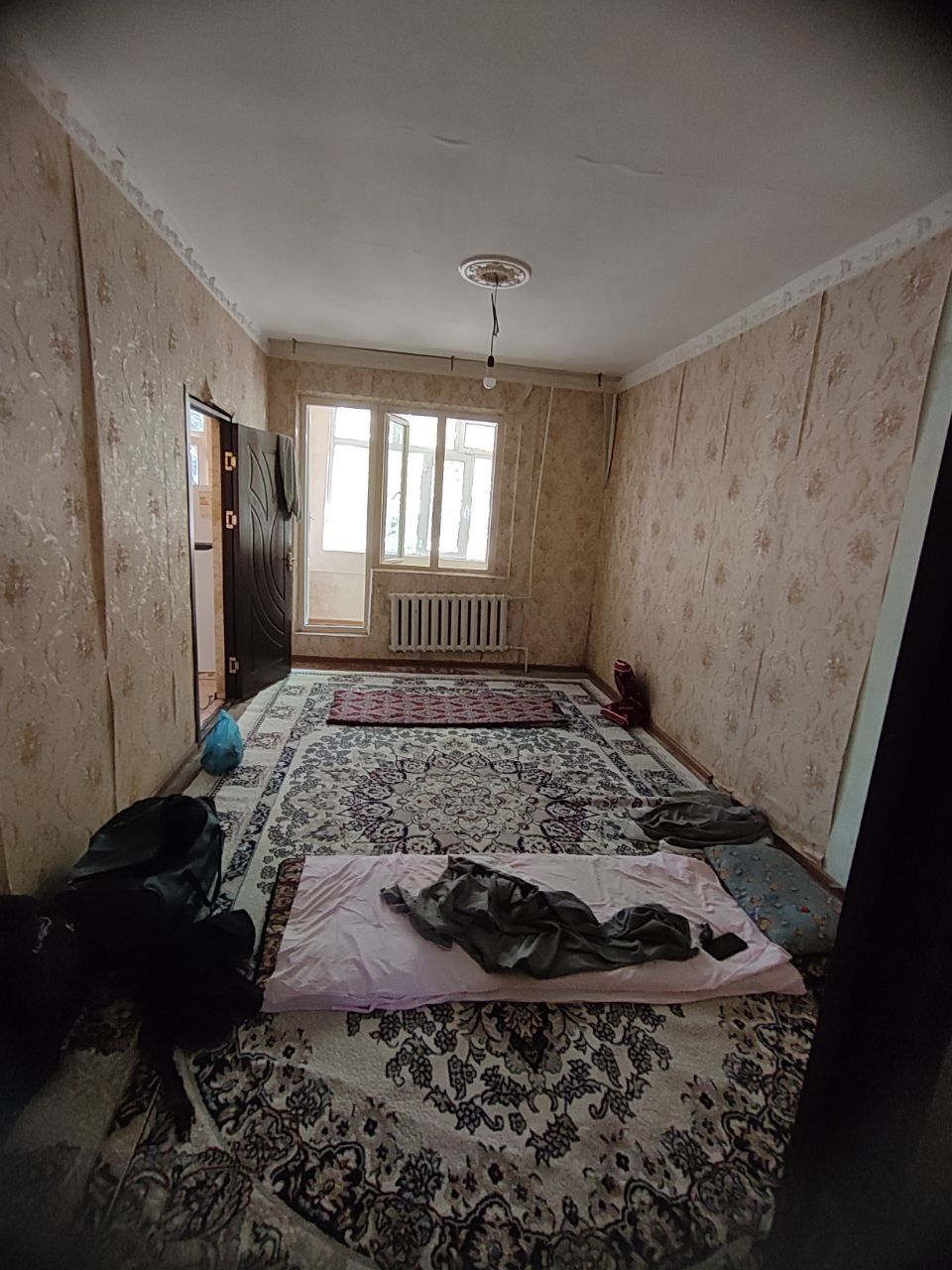 Pod ofis sotiladi Chilonzor 17 kvartalda 2 xonali  45 kv tarsovoy