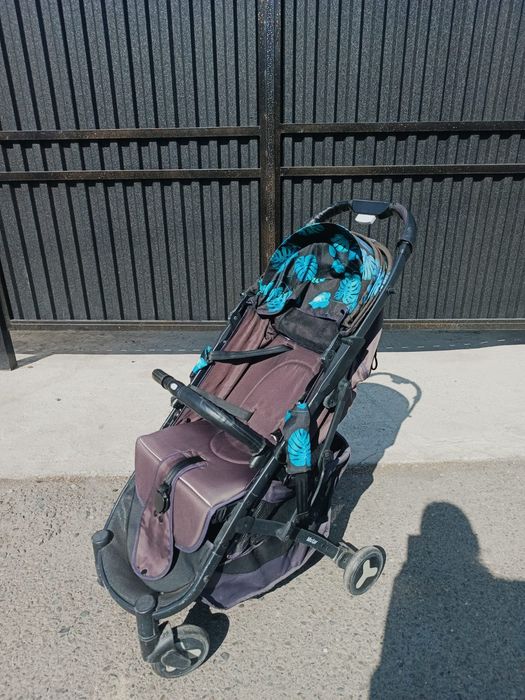 Коляска детская в отличном состоянии