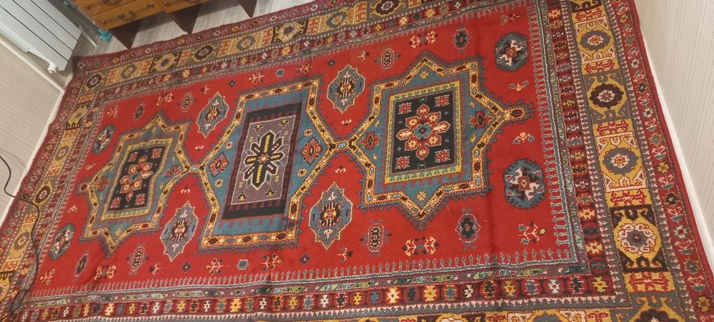 Продам палас 2×3