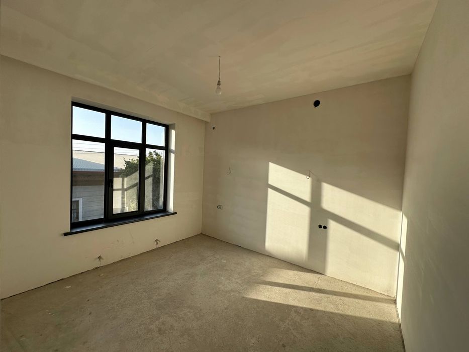 Срочно продам  участок в Назарбеке Харакат ахоли пункти