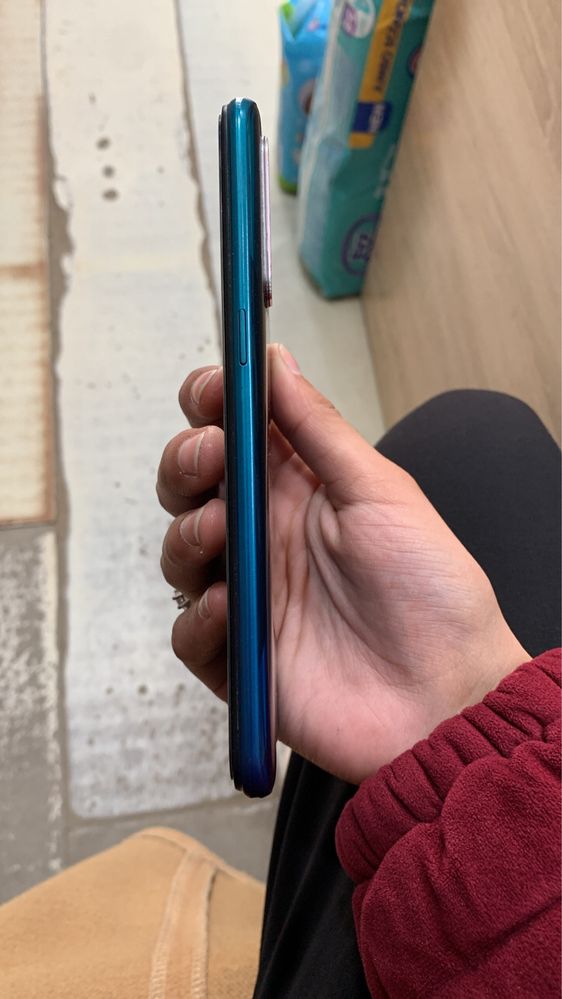 Realme 5 Pro. Model RMX1971