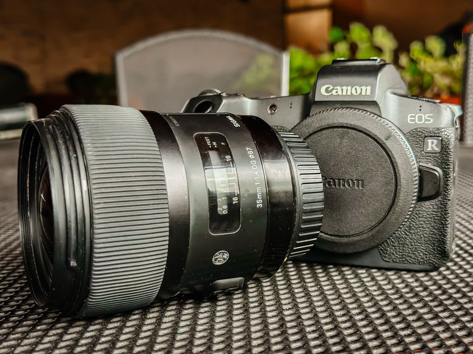 Canon EOS R + Sigma 35mm f/1.4 + Canon 50mm f/1.8 – Pachet complet