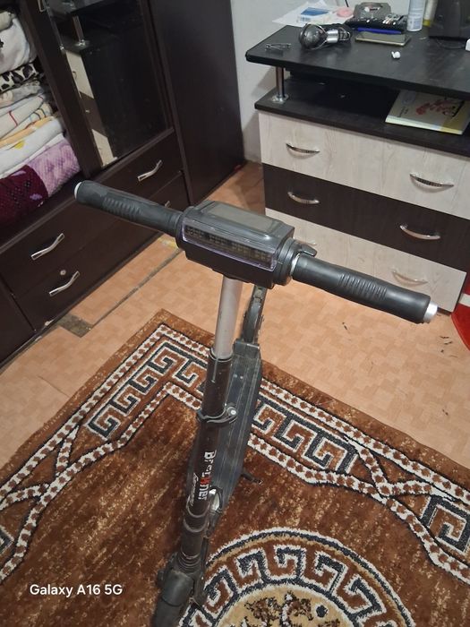 Vând Trotineta electrică Brockner