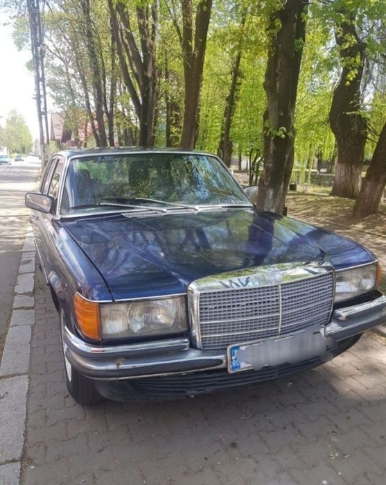 Mercedes W116  an fabricație 1974