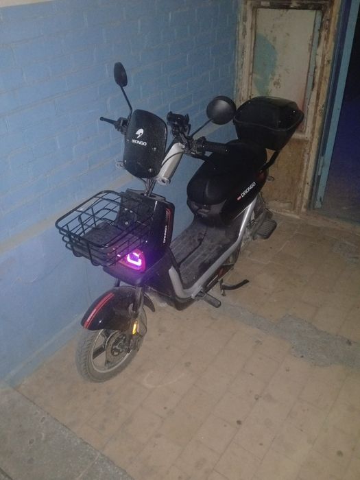 Elektroskuter drongo