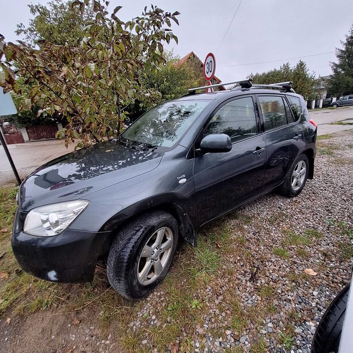 Toyota RAV 4   4x4 second hand