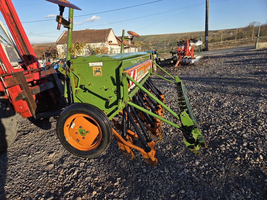 Semanatoare Paioase Amazone D8-30 Special