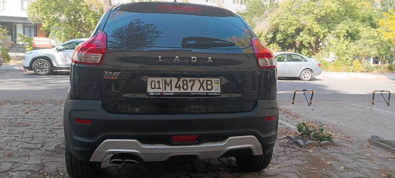 ВАЗ (Lada) XRAY 2021 года