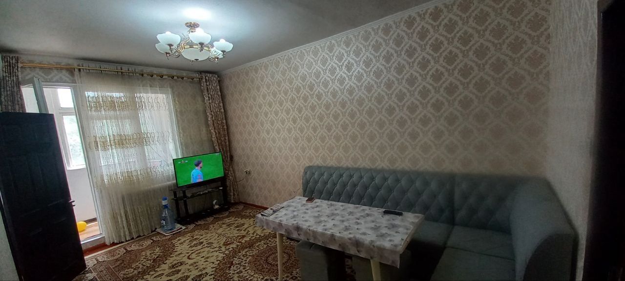Срочно продается квартира Авиасозлар-4 лисинова-4 2-комн хорошо ремонт