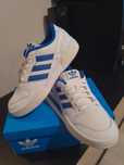 Adidas Team Court 2 STR