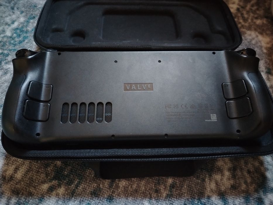 Steam deck LCD 64 gb 512 sd