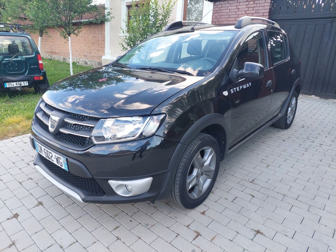 Dacia Sandero Stepway/ An 2014/ 1.5Diesel