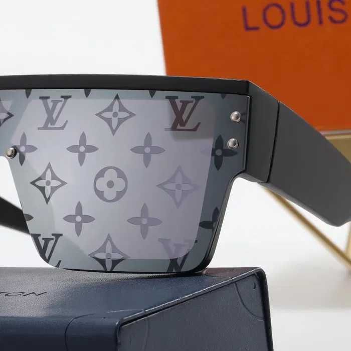 Ochelari de soare. LOUIS VUITTON