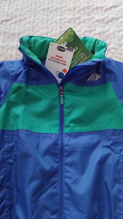 Детски комплект яке- ветровка и панталон