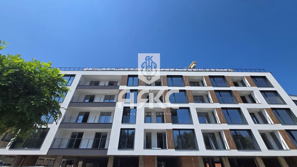 Продава се Двустаен апартамент в София, Кръстова вада - 76 кв.м за 3158 €/кв.м - Снимка #3