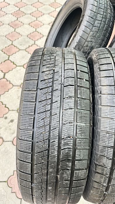 Продается комплект резины