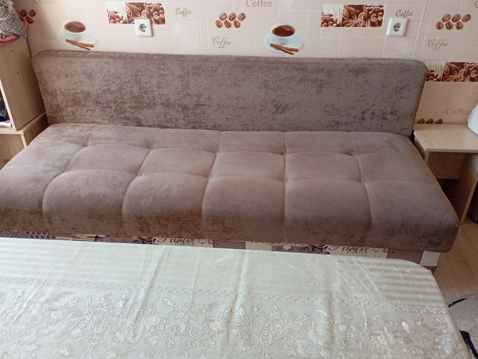Продам диван б/у 50000
