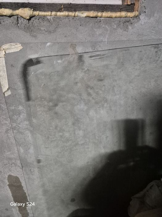 Автозапчасти! Продам лобовое стекло на  автобус  КАВЗ!