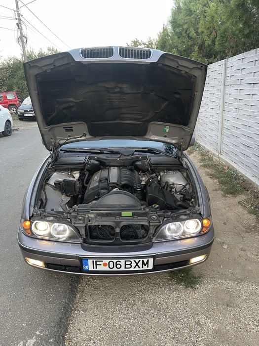 Vand BMW E39 cu acte in regula la zi