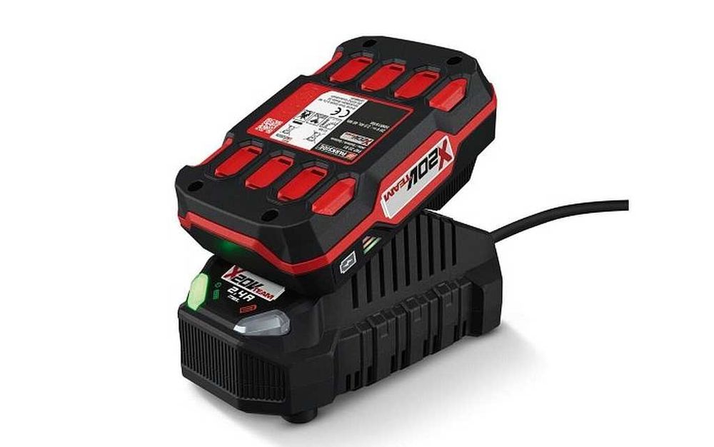 Set Acumulator + Incarcator Parkside, NOU, garantie