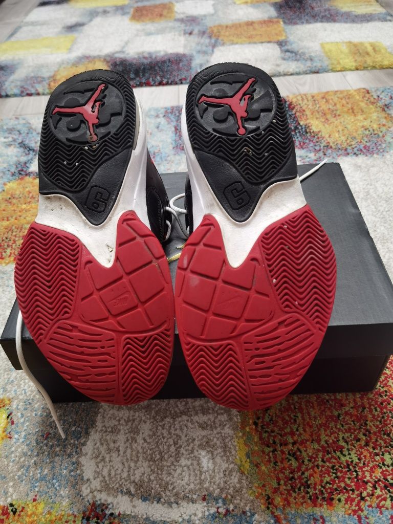 Nike Jordan MAX Aura 3