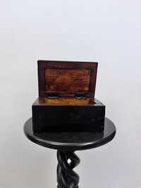 Caseta bijuterii veche lemn de esenta tare bibelou bibelouri vaza