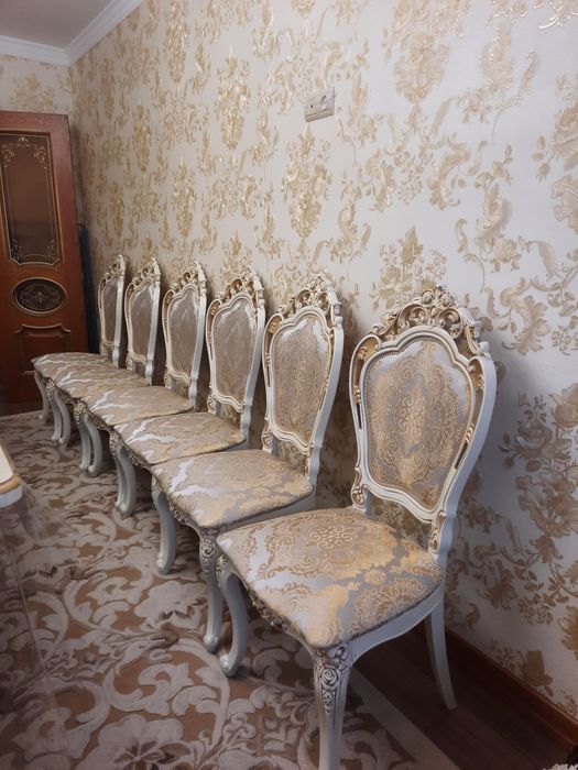 Продам мягкие стулья