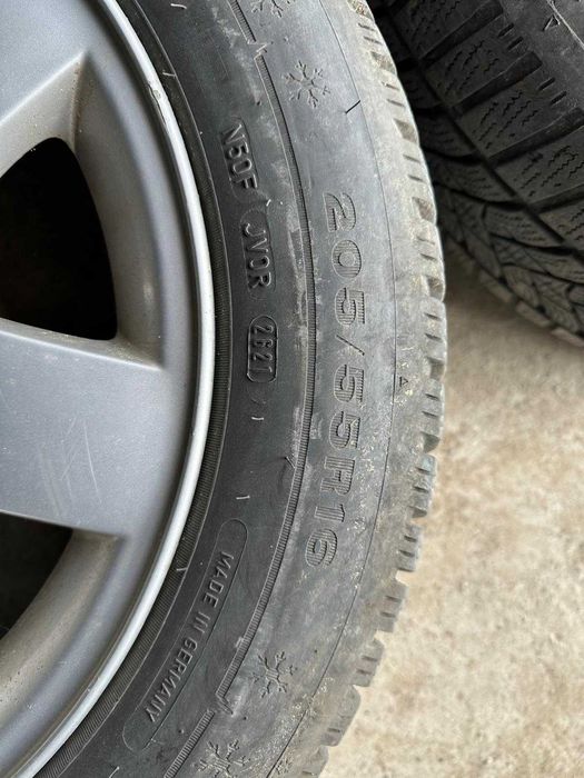 jante BMW 16 inch e46 cu cauciucuri de iarna