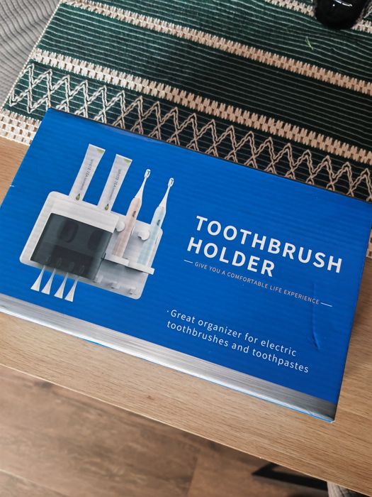 Vând suport pentru periuțe de dinți electrice