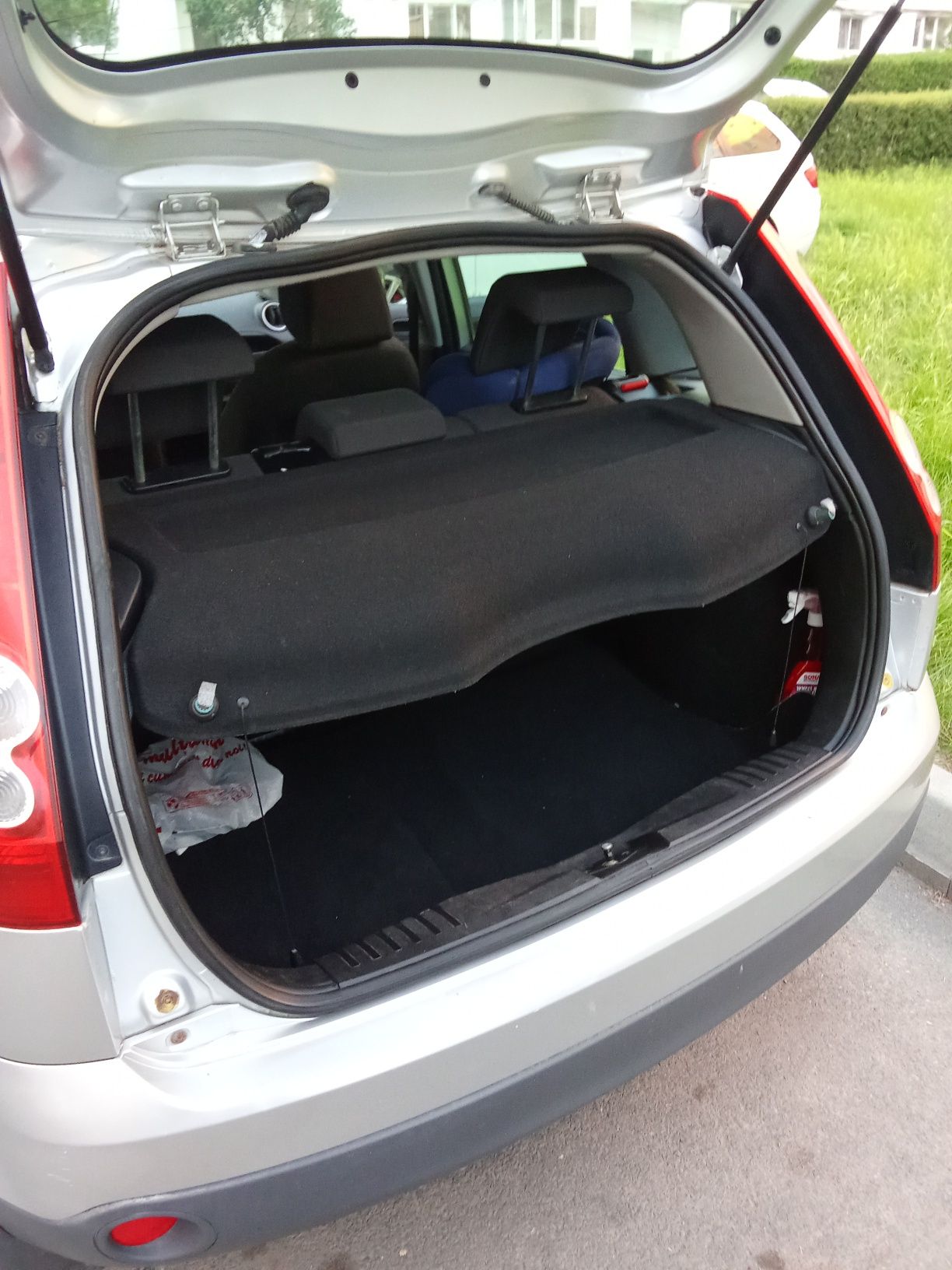 Vánd Ford Fiesta facelift cu 114 000 km real