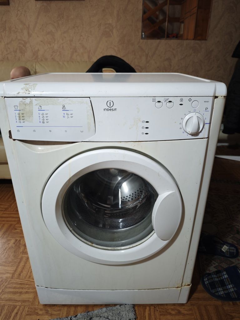 Продам рабочую машинку