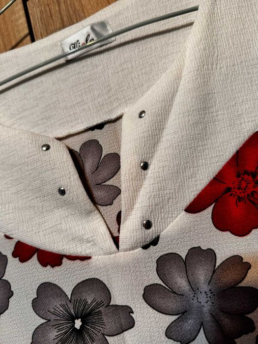 Bluză Viola – detalii argintii chic