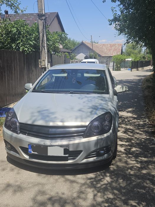Opel astra h gtc